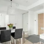 Διαμέρισμα Modern Luxus 3br Tripla